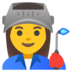 qq998slot com Sharapova mengenakan topi kuning dan melapisi lapangan dengan gaun pendek berwarna biru langit